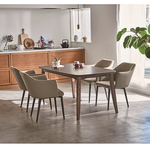 ダイニングテーブル