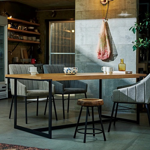 ダイニングテーブル