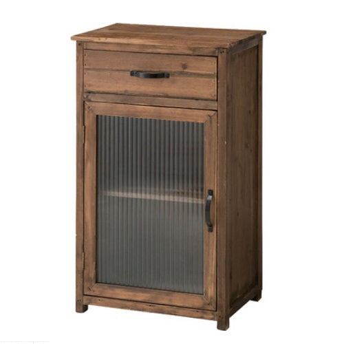 ガラスキャビネット